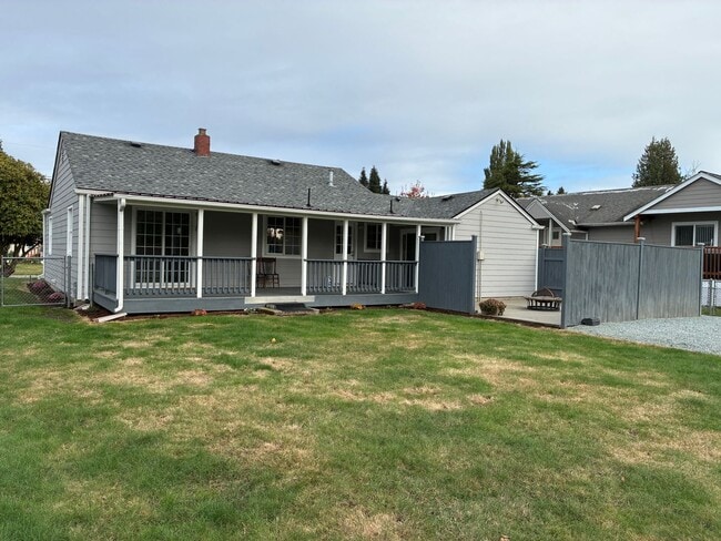 Building Photo - 1316 E Fairhaven Ave