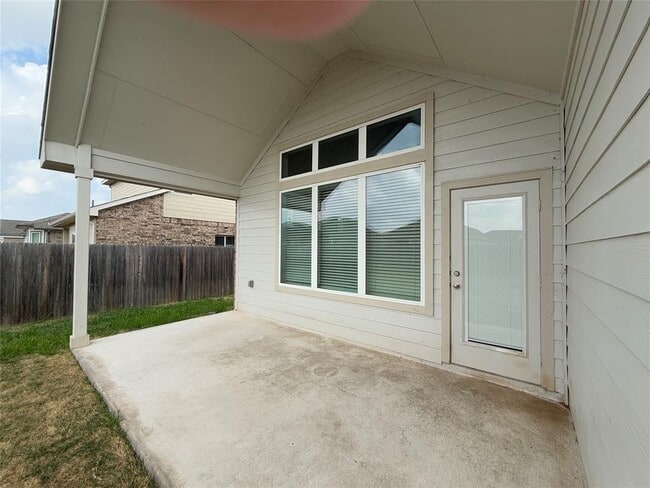 Building Photo - 18300 Emu Ln