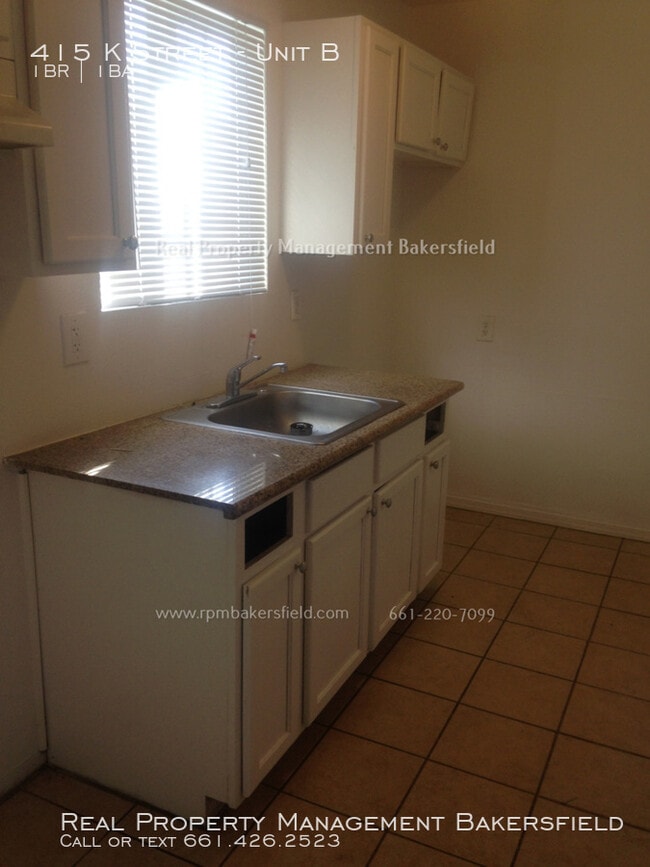 Building Photo - 415 K Street B - Move In Special