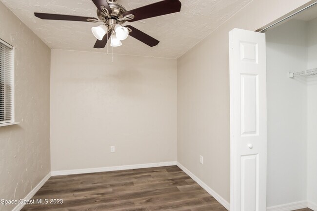 Building Photo - 674 Altamira St NW