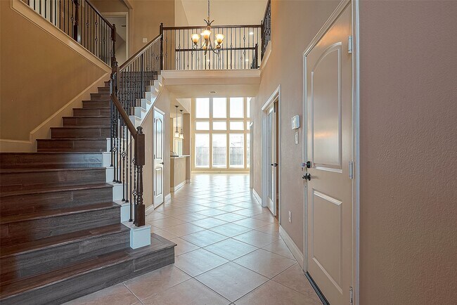 Building Photo - 22335 Slate Oaks Ln