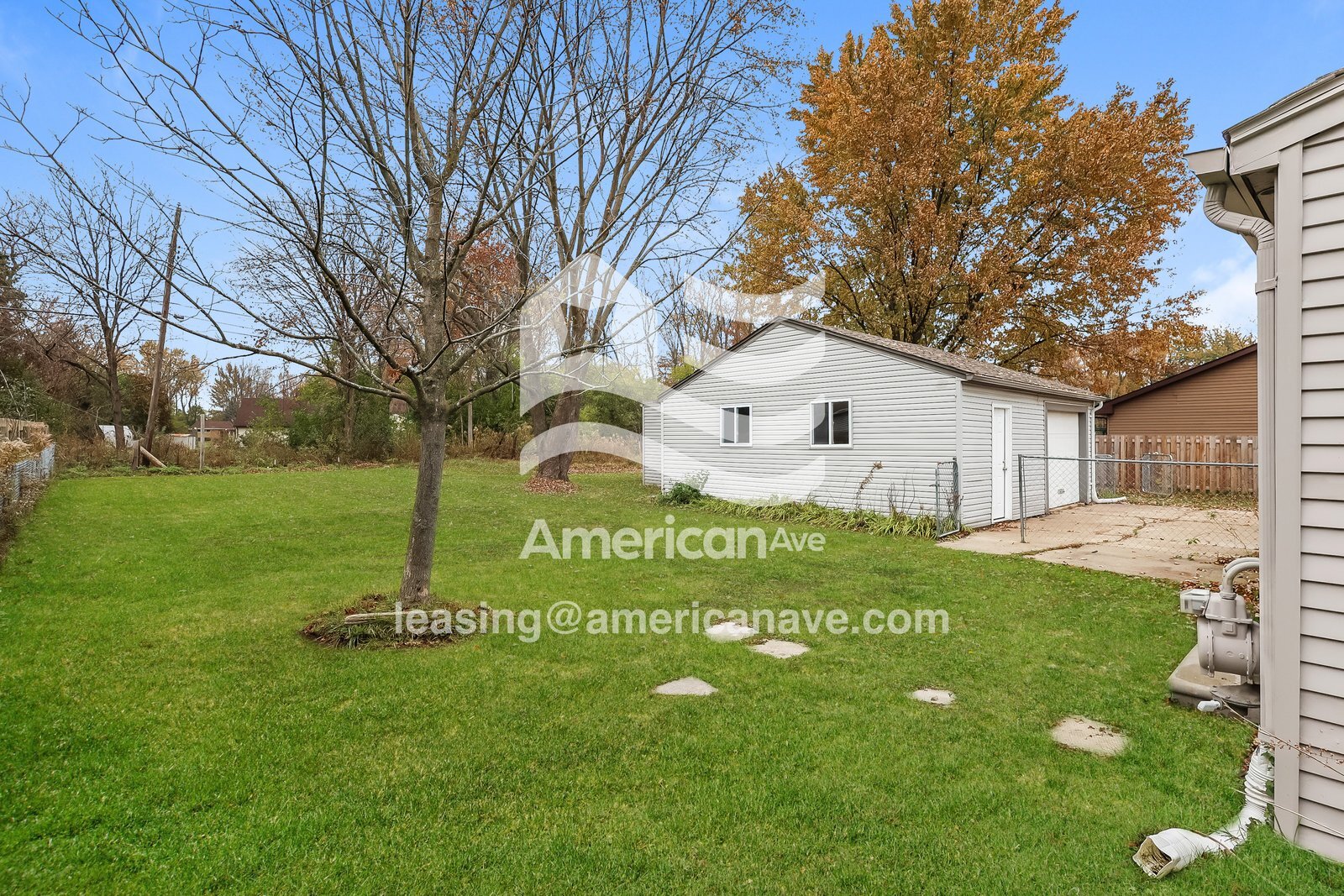Building Photo - 77 Eastlawn Dr