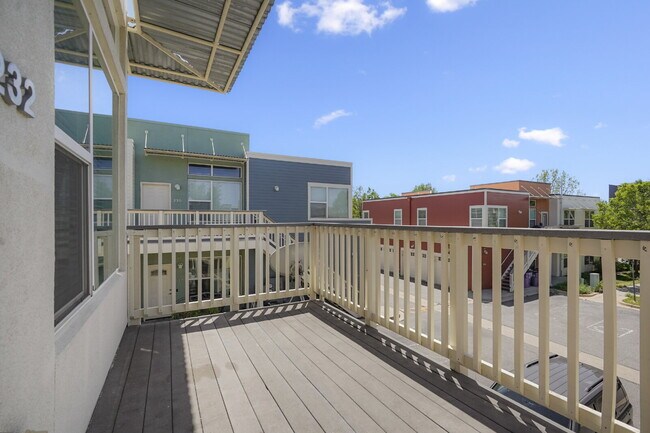 Building Photo - Starter 2 Bedroom with Dedicated Parking Space