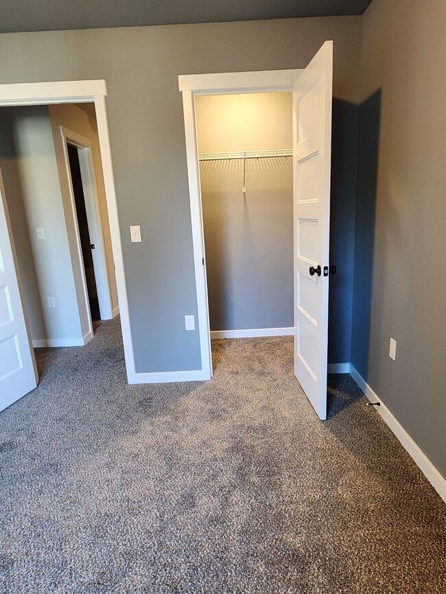 Building Photo - 1820 chipman St SE