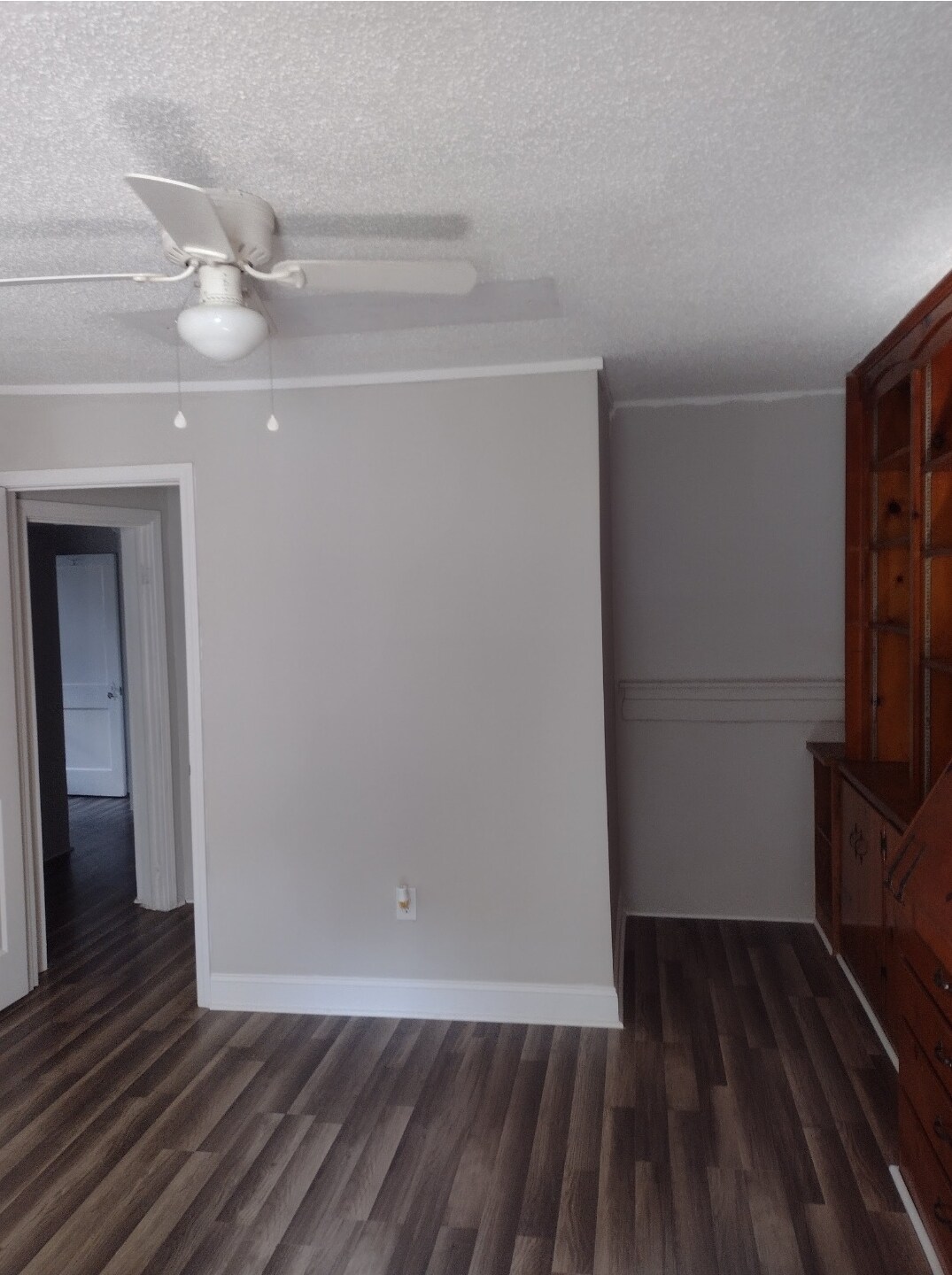 Building Photo - 904 N McKay Ave