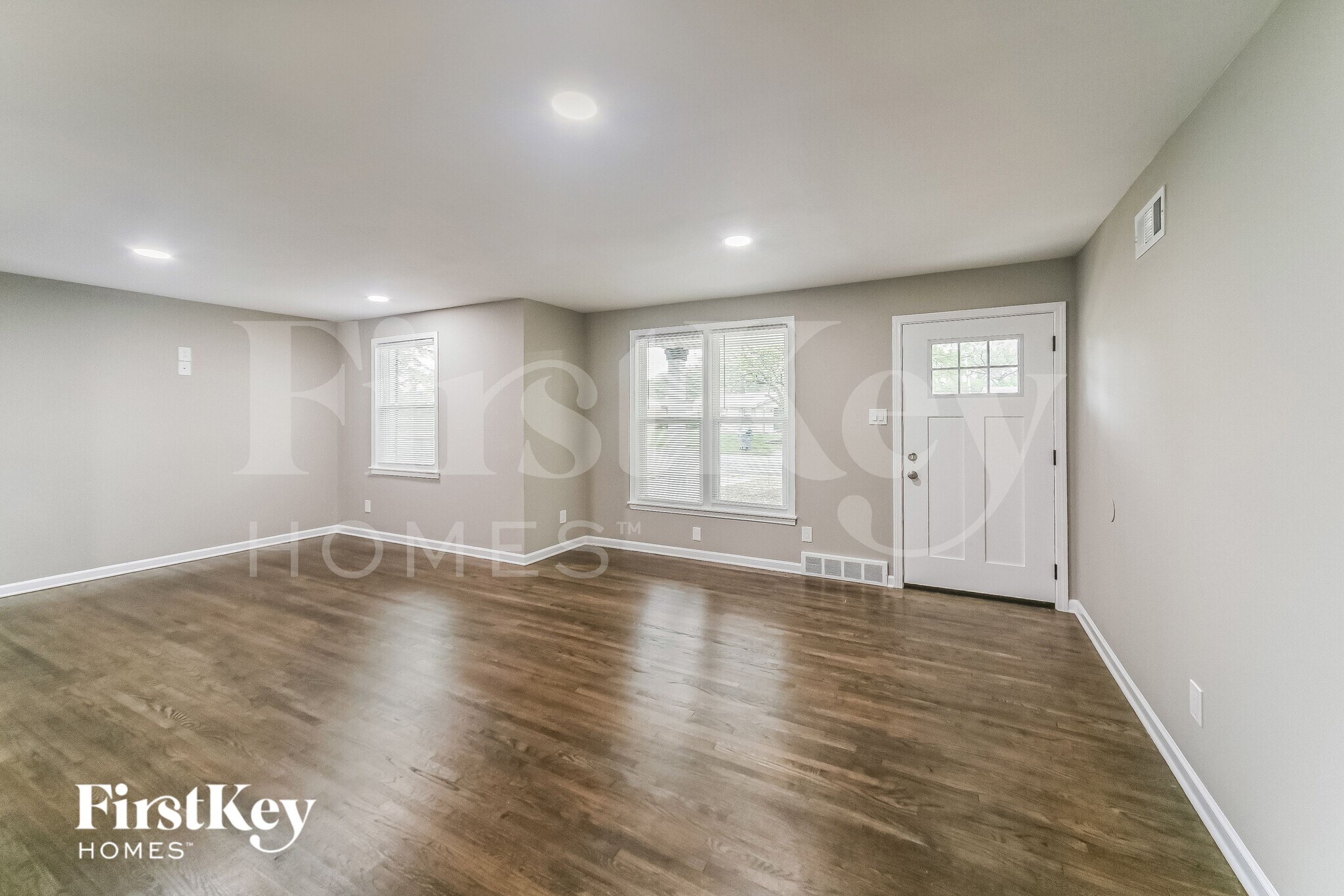 Building Photo - 1829 Downing St