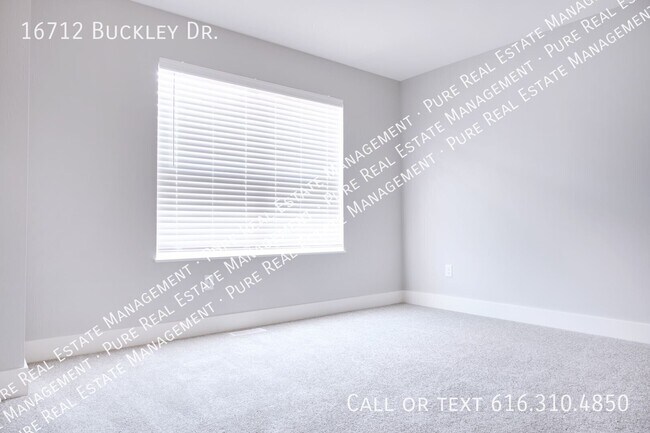 Building Photo - 16712 Buckley Dr