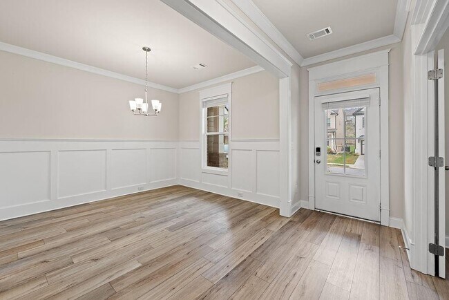 Building Photo - 4229 Brookmont Wy