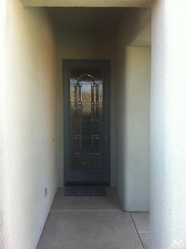 Building Photo - 78625 Bottlebrush Dr