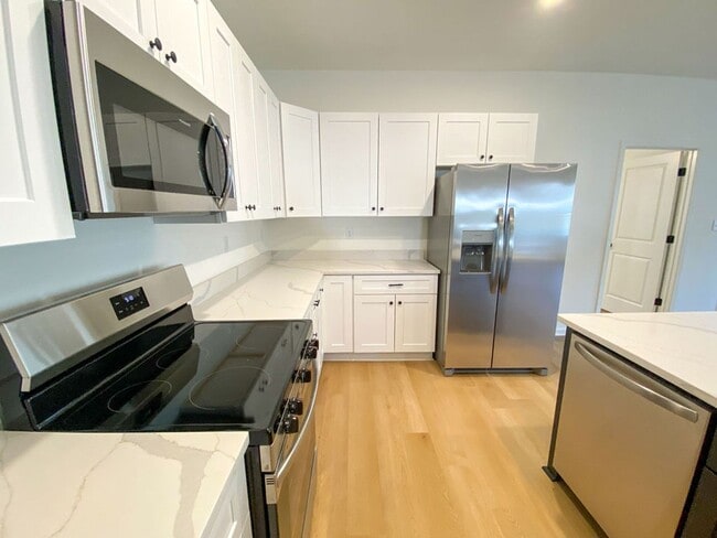 Building Photo - 4 bedroom, 2 bath in Brighton TN near Brig...
