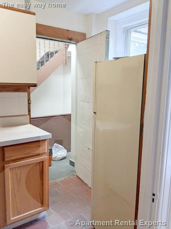 Building Photo - 7 Craigie Cir