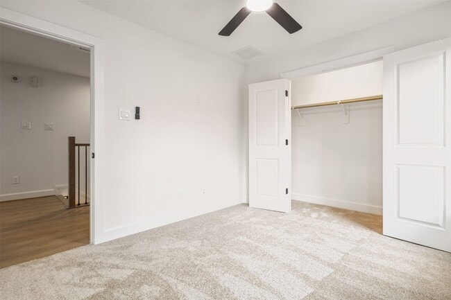 Building Photo - 882 Prosper St