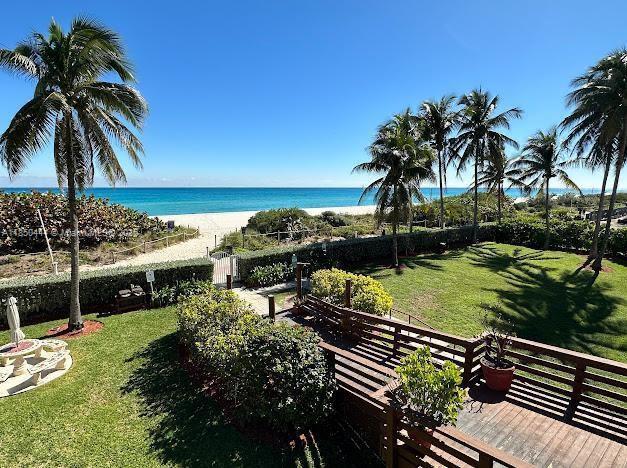 Building Photo - 6767 Collins Ave