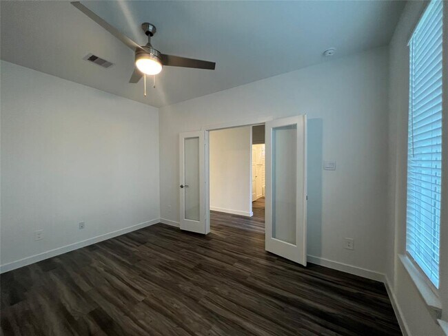 Building Photo - 14162 Primrose Rdg Ln