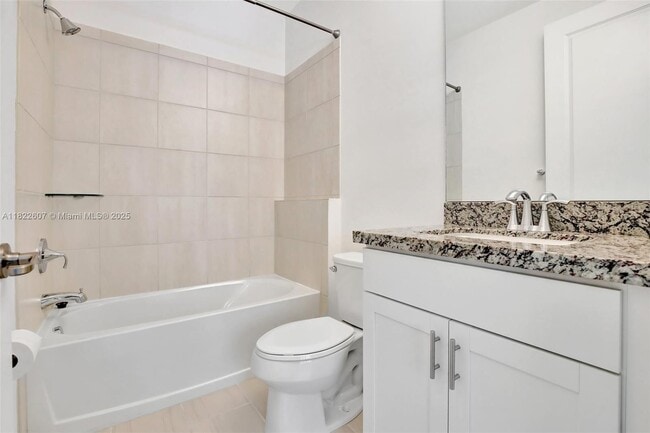 Building Photo - 11549 SW 13th Ct