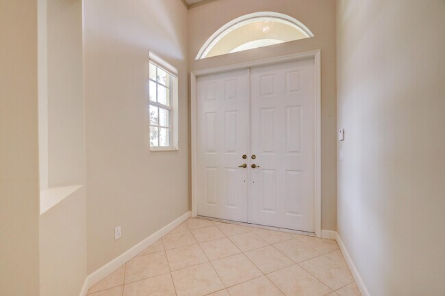 Building Photo - 8908 Champions Way