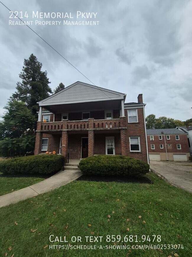 Building Photo - 2214 Memorial Pkwy