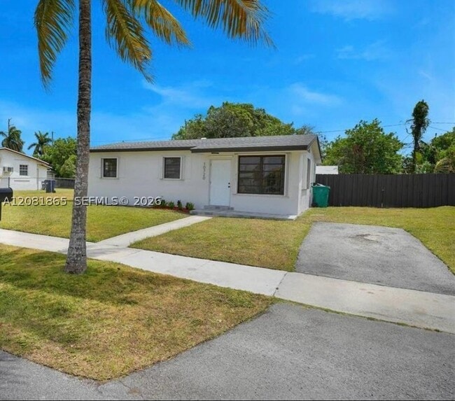 Building Photo - 10720 SW 147th St