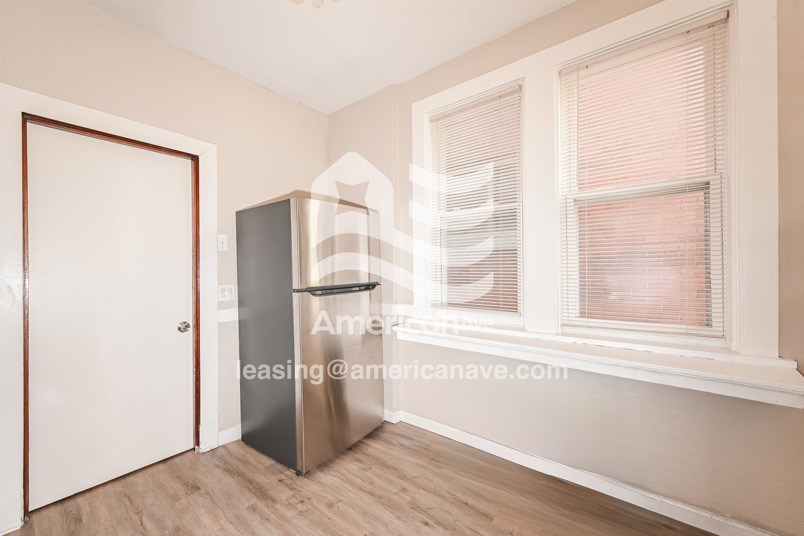 Building Photo - 124 Margaret St