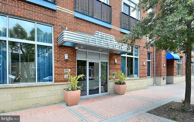 Building Photo - 1800 Wilson Blvd