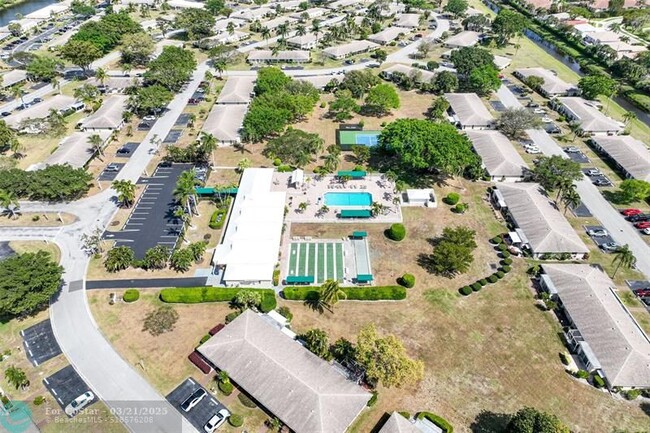Building Photo - 20962 Sedgewick Dr