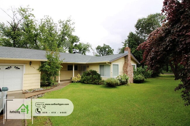 Building Photo - 2390 North Dr