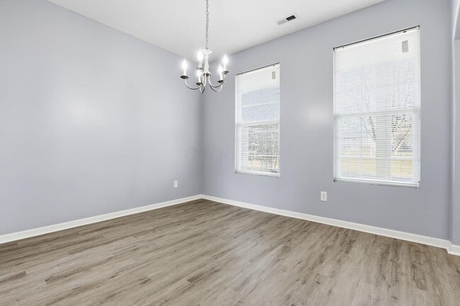 Building Photo - 511 Anthem St