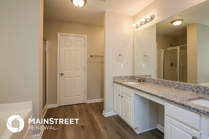 Building Photo - 248 Springs Crossing