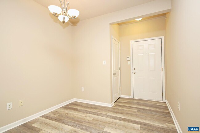 Building Photo - 745 Walker Square