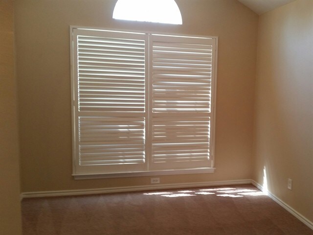 Building Photo - 909 Remington Dr