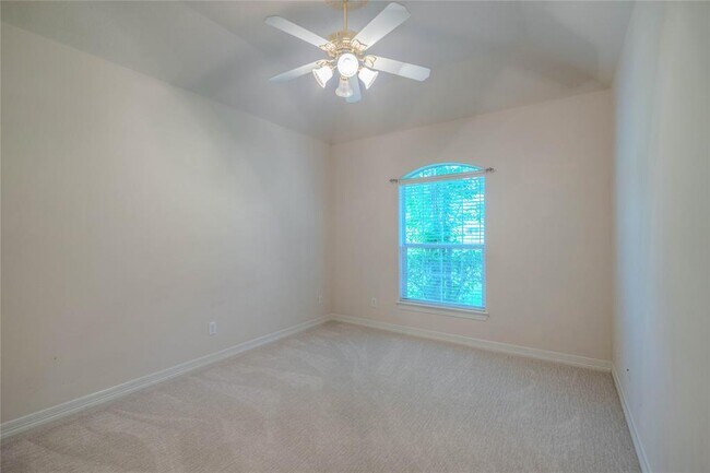 Building Photo - 29702 Orchard Grove Dr
