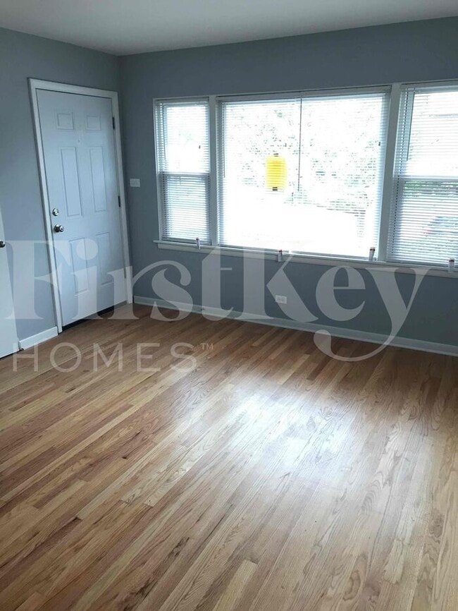 Building Photo - 1407 Evers Ave