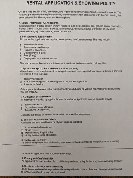 Building Photo - 144 W 42nd St