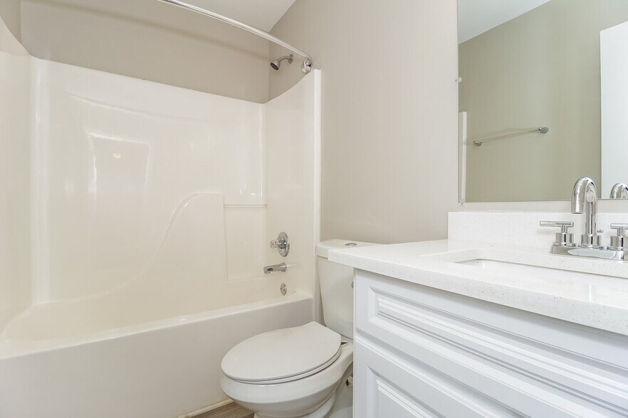 Building Photo - 312 Oakhaven Way