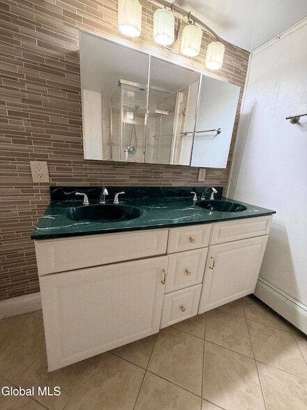 Building Photo - 200 Mohawk St