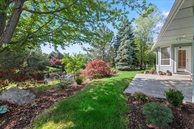 Building Photo - 3 Bedroom 3 Bathroom Home in Desirable Eag...