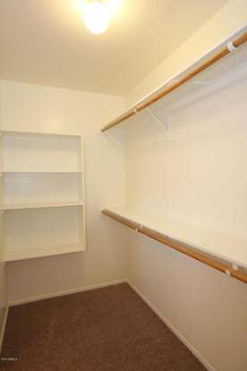 Building Photo - 16202 S Pine St