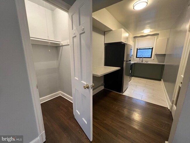 Building Photo - 5601 Colorado Ave NW