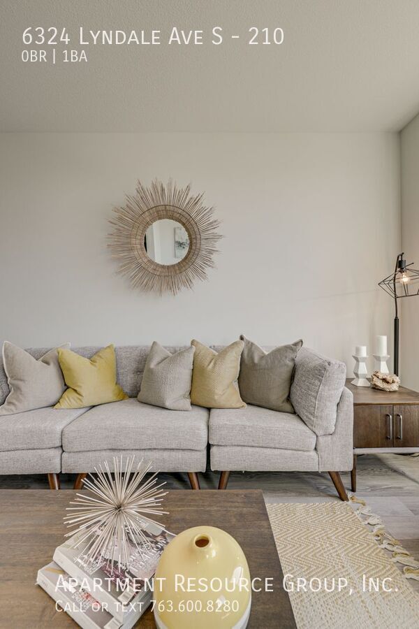 Building Photo - 6324 Lyndale Ave S