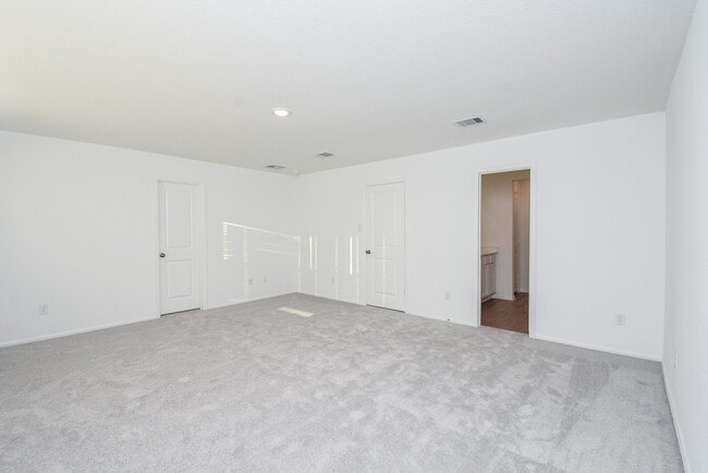 Building Photo - 18987 Panzini Dr