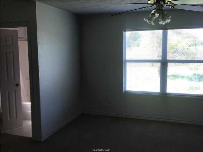 Building Photo - 3740 Marielene Cir