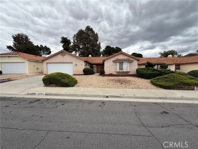 Building Photo - 2971 Peach Tree St