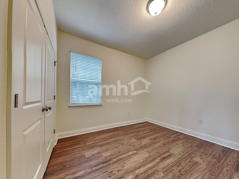Building Photo - 7914 Stumble Journey Ln