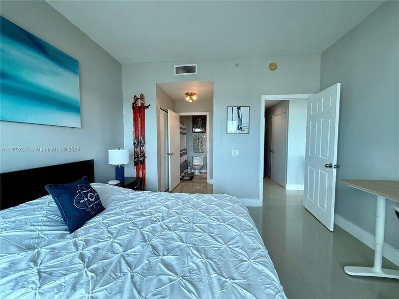 Building Photo - 60 SW 13th St