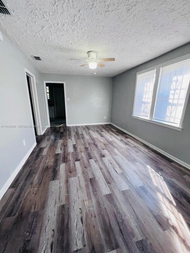 Building Photo - 1742 West St