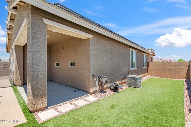 Building Photo - 3712 S 64th Ave
