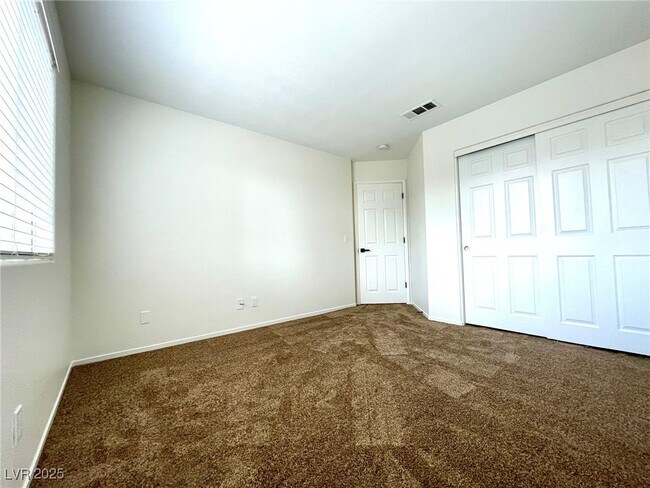 Building Photo - 1326 Pine Terrace Ct
