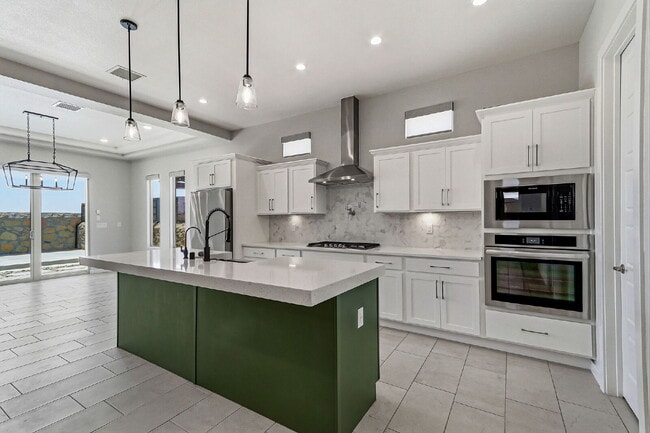 Building Photo - Modern Corner Home | 4 Bedrooms | 2.5 Bathrooms | Covered Outdoor Living