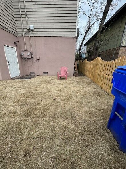 Building Photo - 61 Cooper St