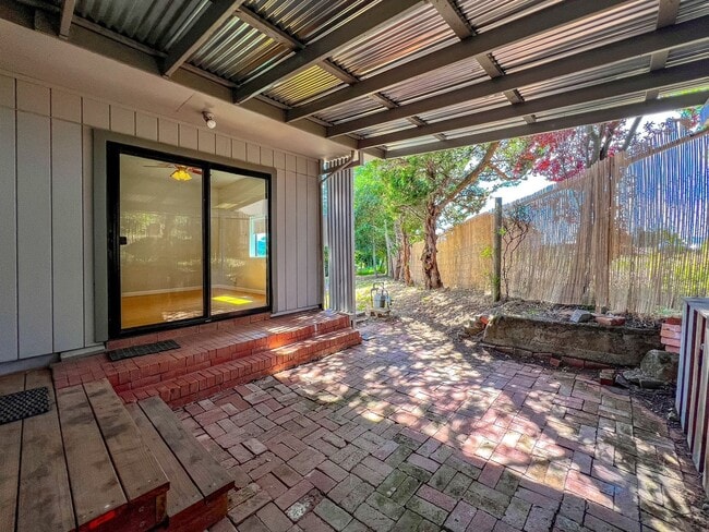 Building Photo - Vineyard-View Retreat with Bonus Room & Exceptional Outdoor Living